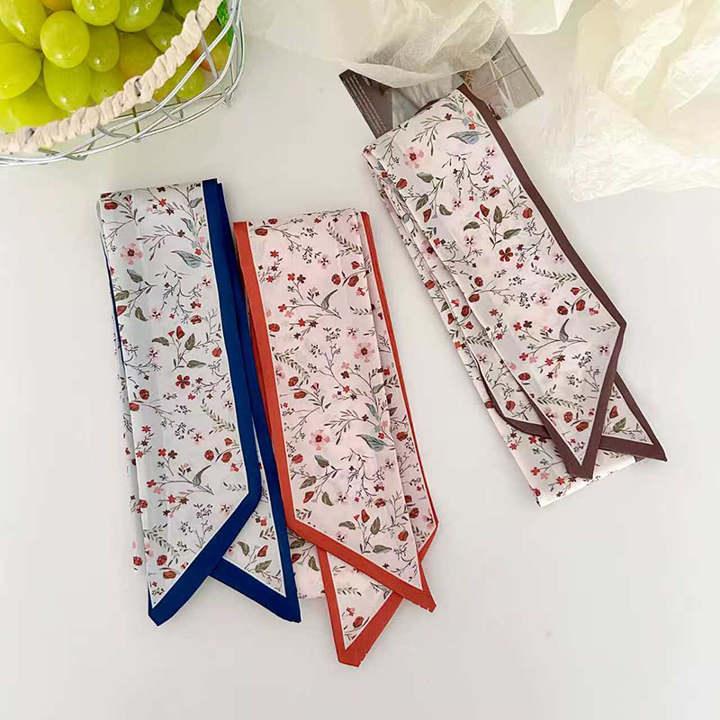 Nuovo Arrivo 2026: Sciarpa Sot - Silk Neck Scarf recensione e prezzo