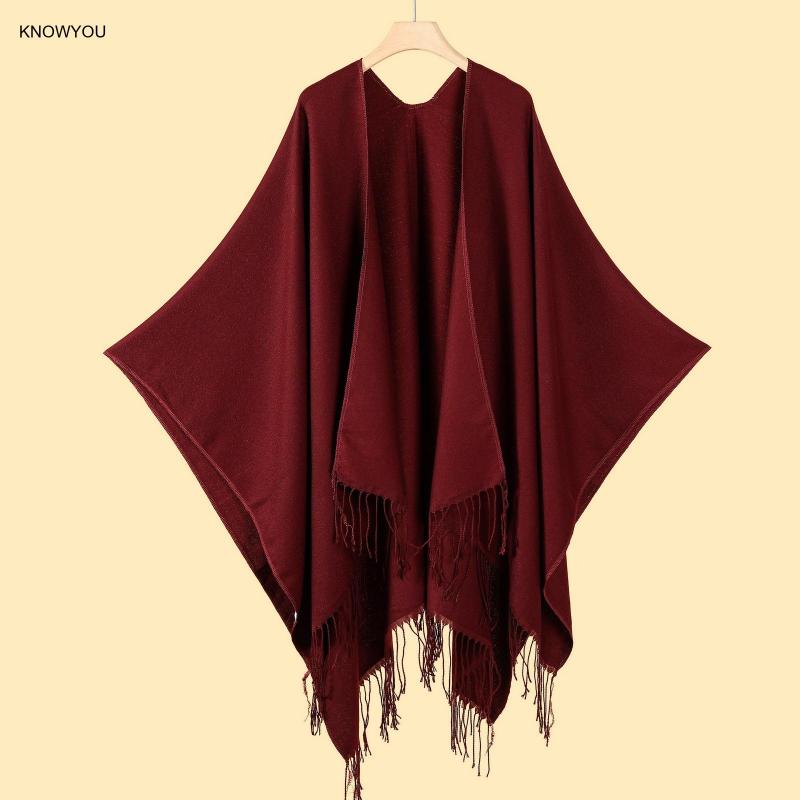 Poncho di colore solido Uomo D - Muffler Men Wool recensione e prezzo