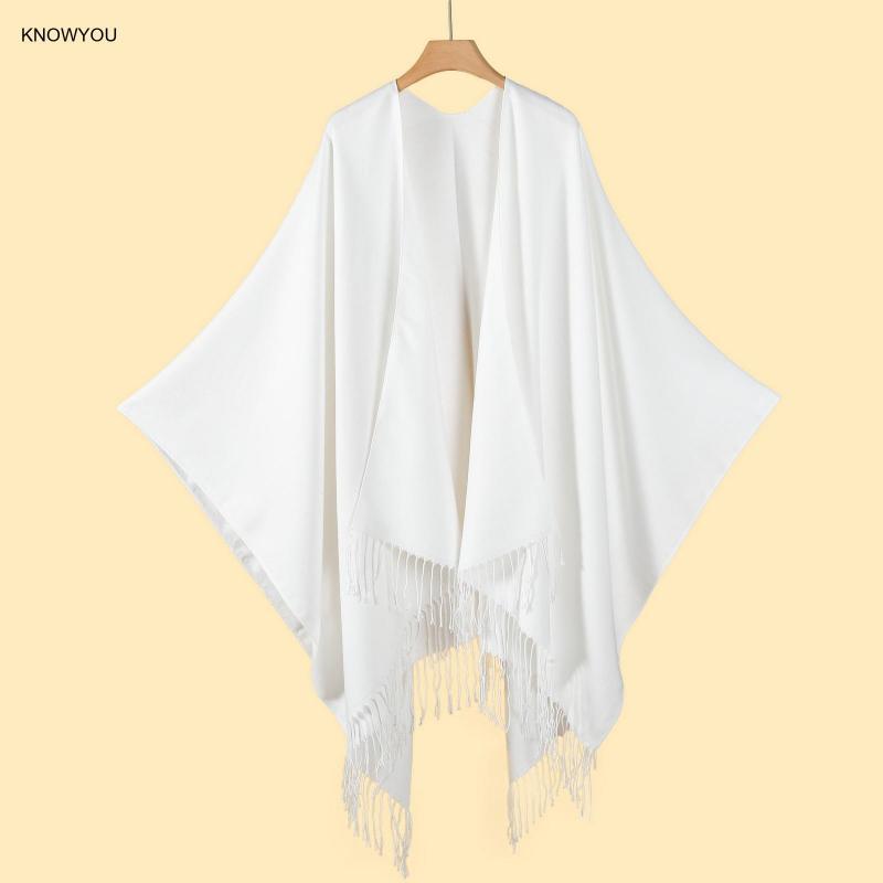 Poncho di colore solido Uomo D - Muffler Men Wool recensione e prezzo