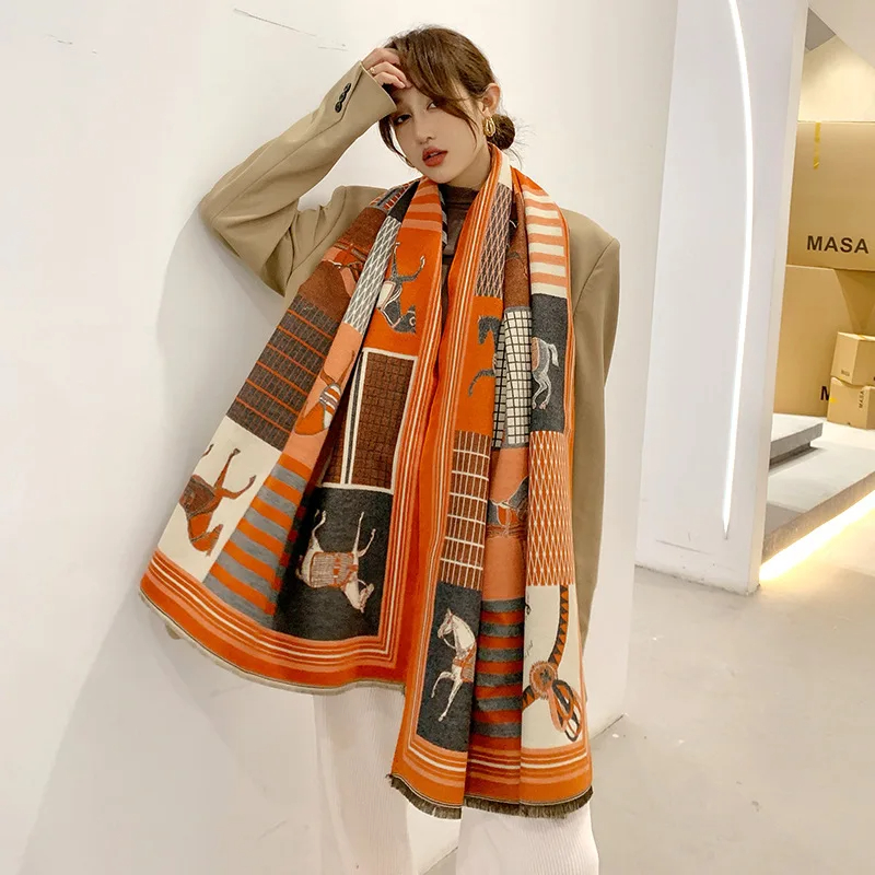 2024 Nuovo Lusso di Inverno Sc - Woven Scarf Blanket recensione e prezzo