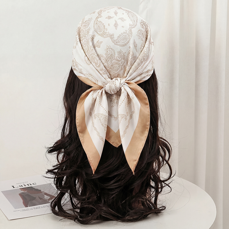 Foulard Quadrato Vintage Beige - Scarf Silk Square recensione e prezzo