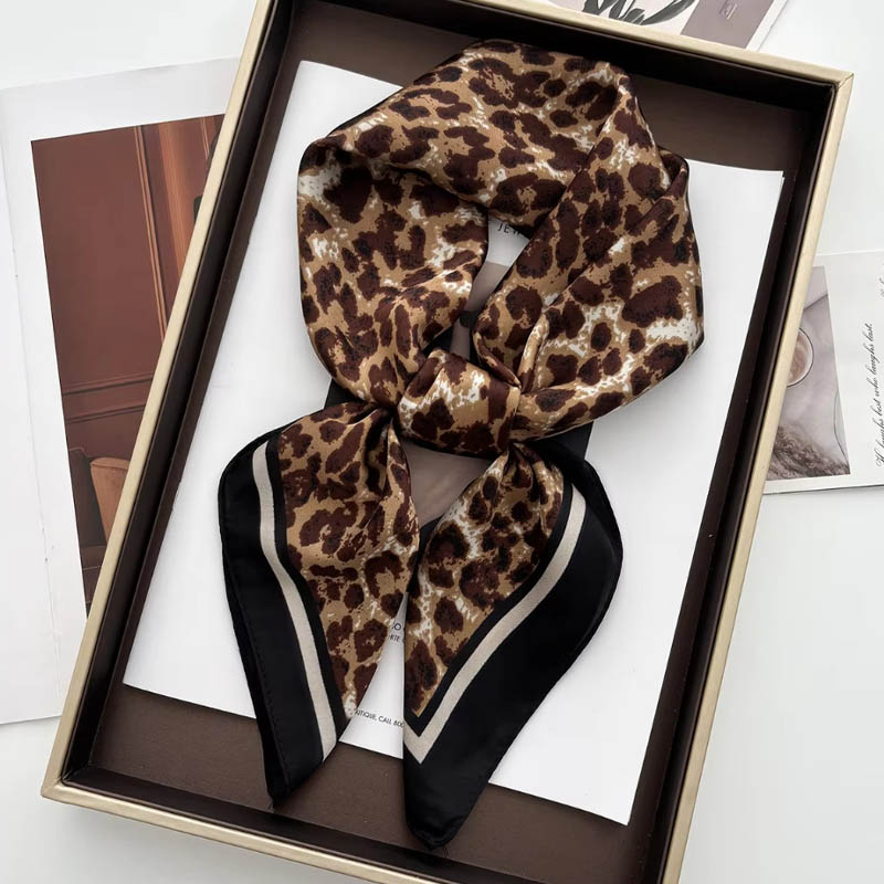 Sciarpa al collo in raso femmi - Head Wrap Turban recensione e prezzo