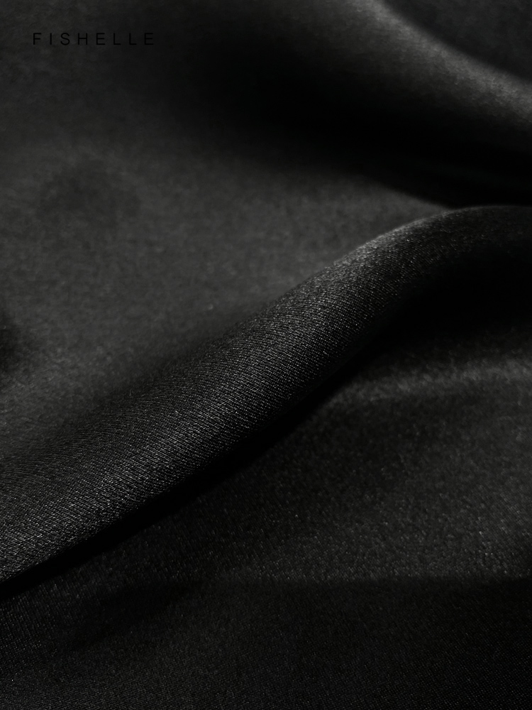 Sciarpa di seta pura nera tint - Silk Neck Scarf recensione e prezzo